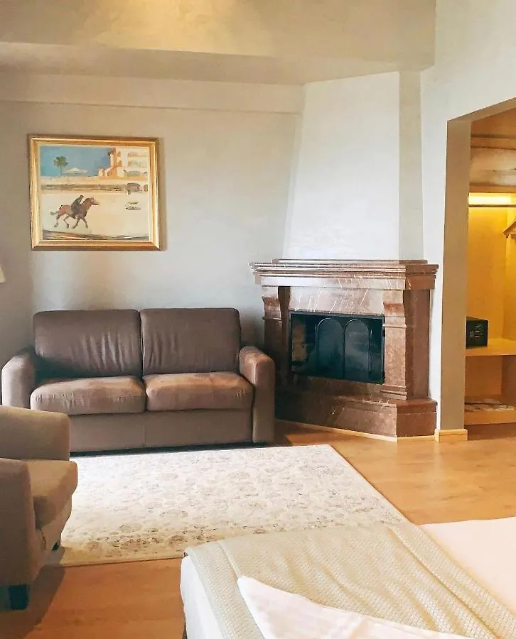 Agroturizem Kodra E Kuajve Hotel Shkallnur Albania