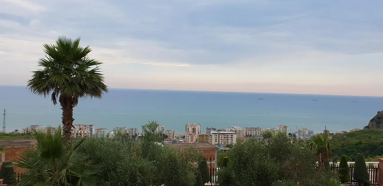 Agroturizem Kodra E Kuajve Hotel Shkallnur 4*,