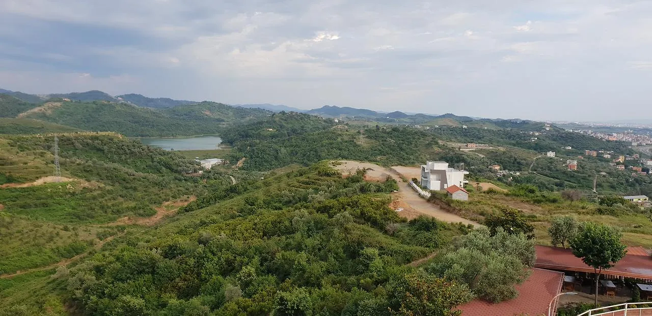 Agroturizem Kodra E Kuajve Hotel Shkallnur