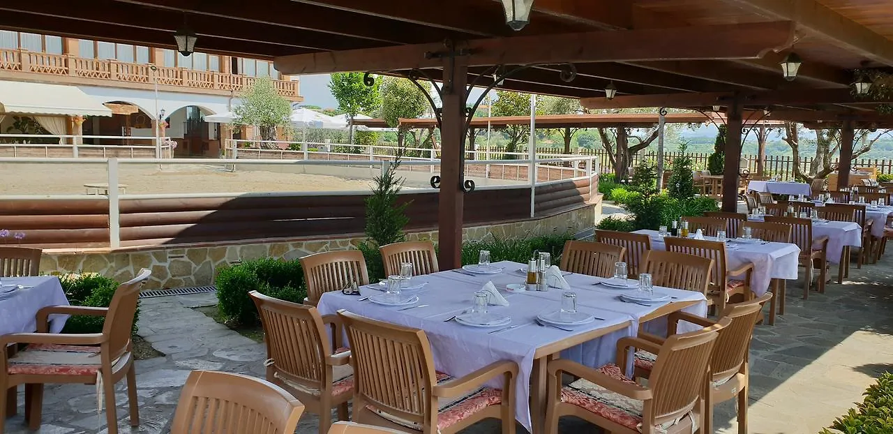 Agroturizem Kodra E Kuajve Hotel Shkallnur