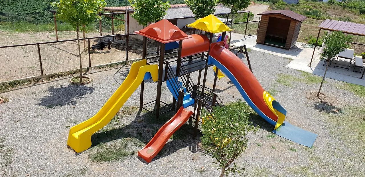 Resort Agroturizem Kodra E Kuajve Hotel Shkallnur