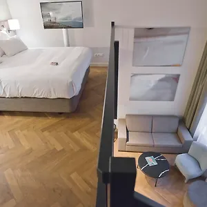 ***** Hotel Pestana Riverside Paesi Bassi