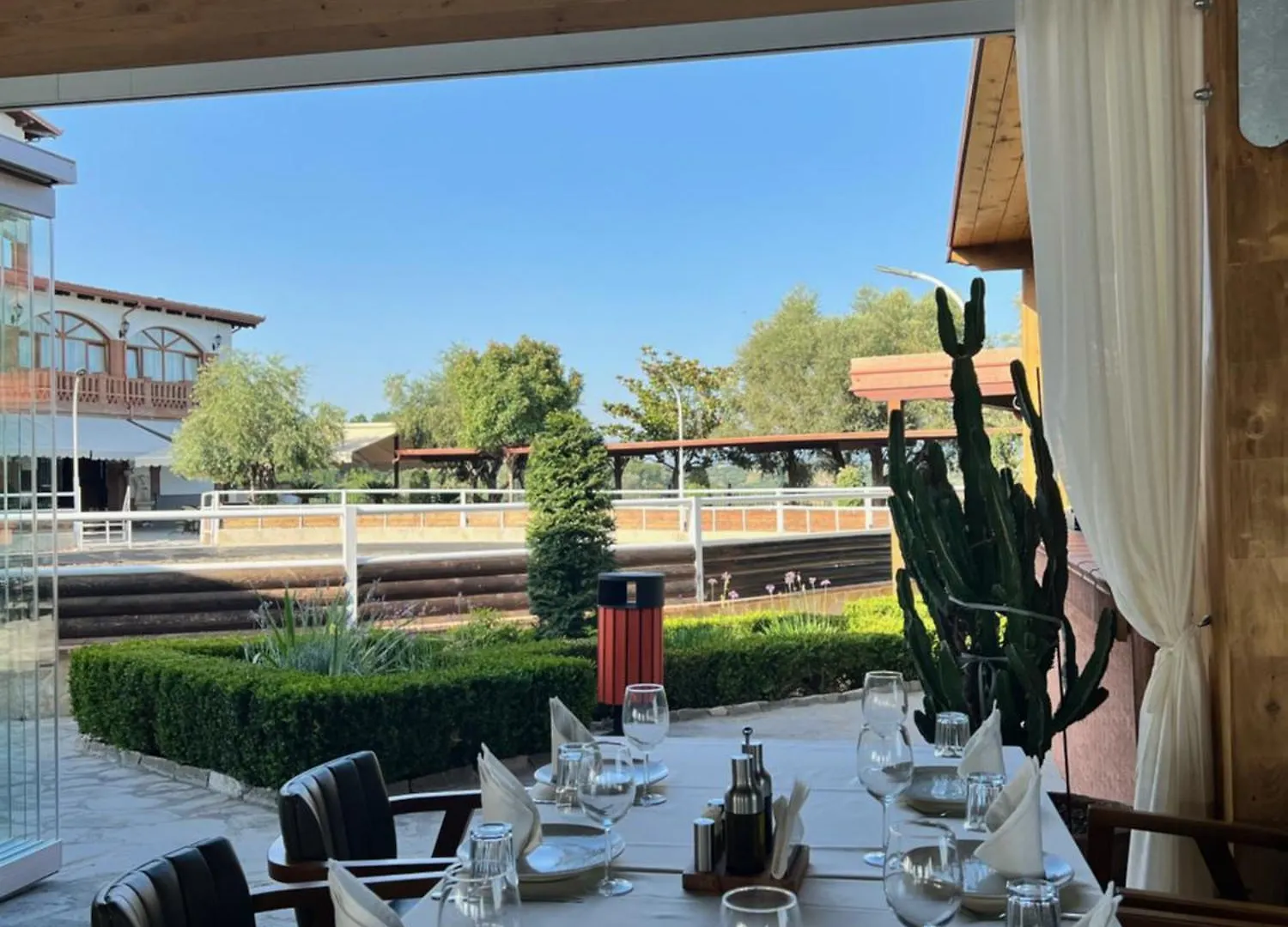 Agroturizem Kodra E Kuajve Hotel Škalngur Albanië