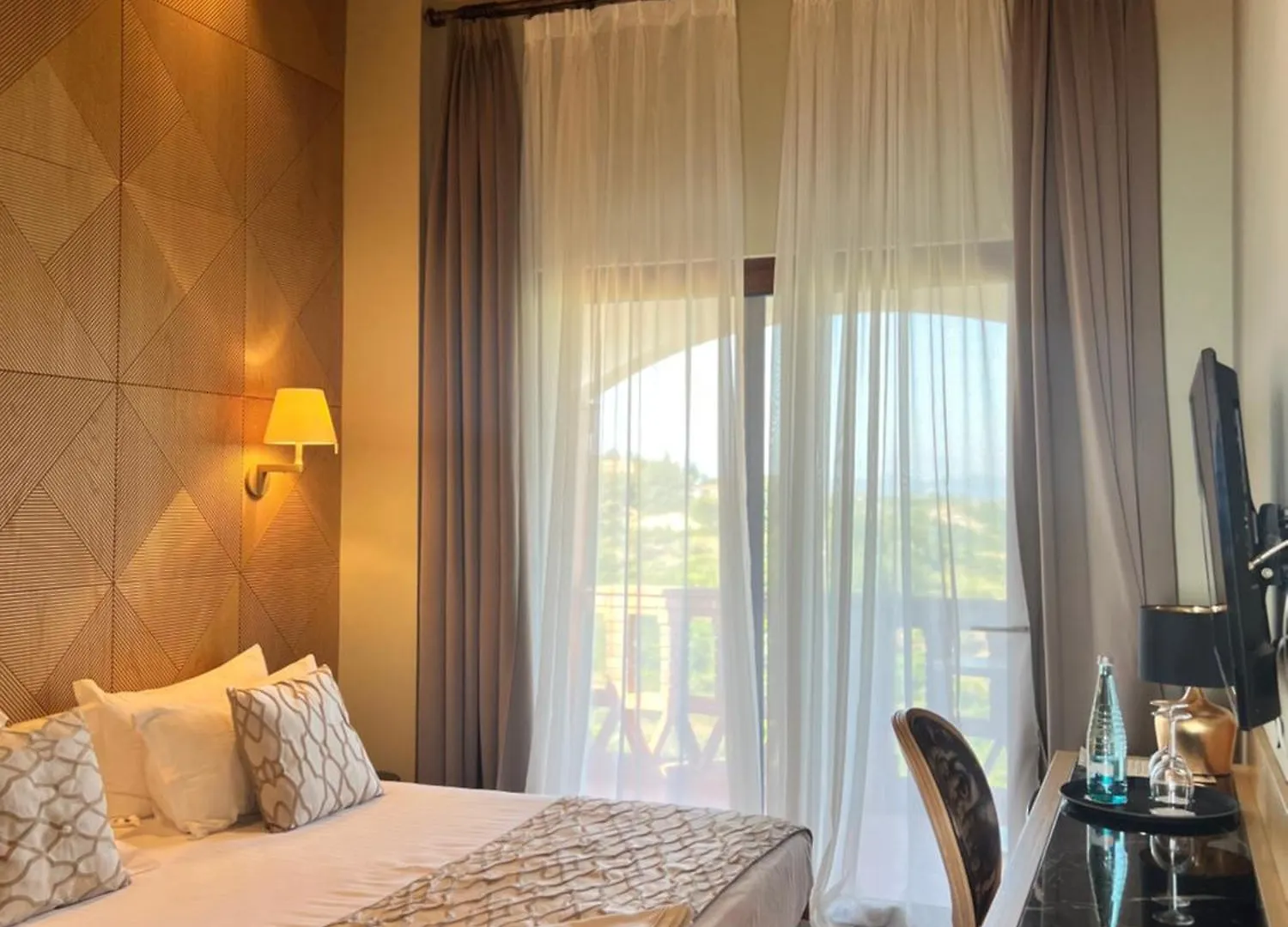 Agroturizem Kodra E Kuajve Hotel Shkallnur