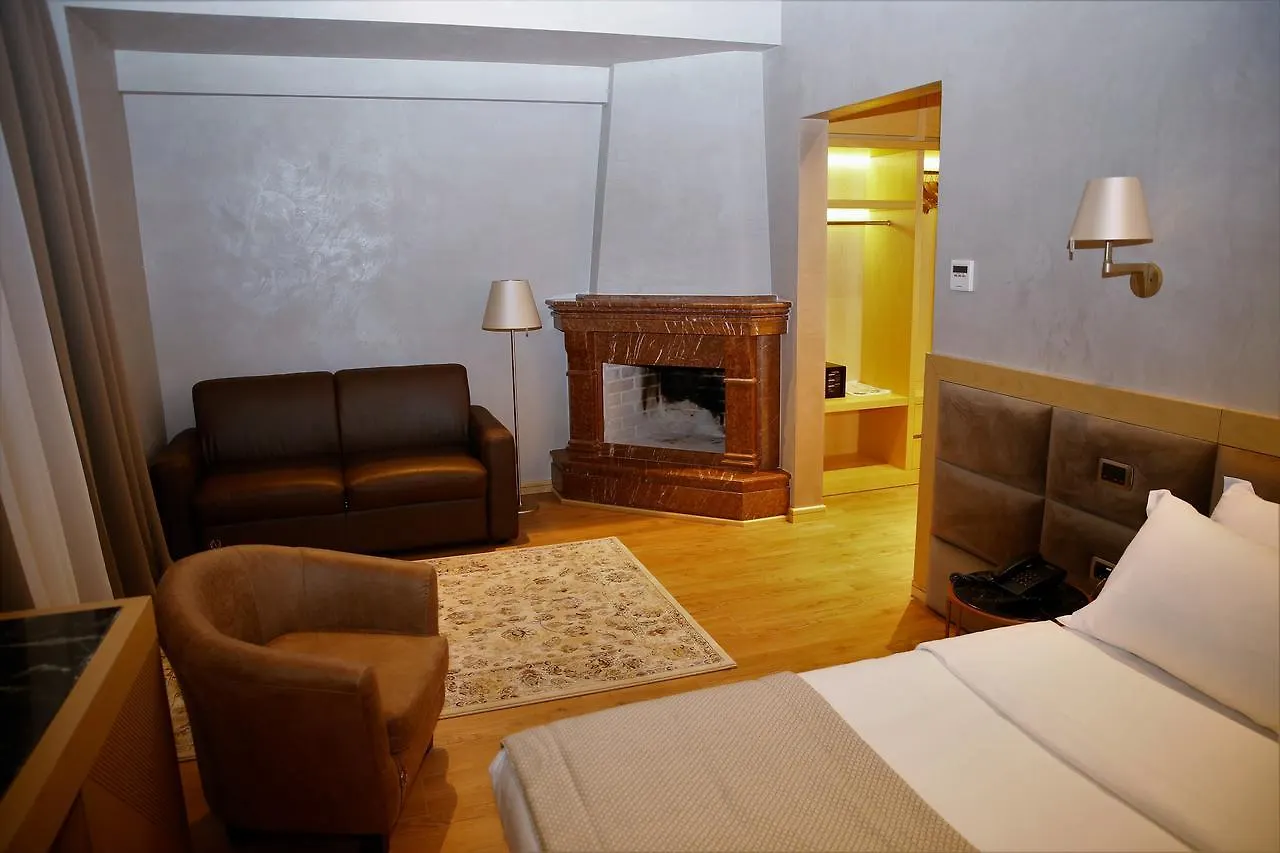 Agroturizem Kodra E Kuajve Hotel Shkallnur Resort
