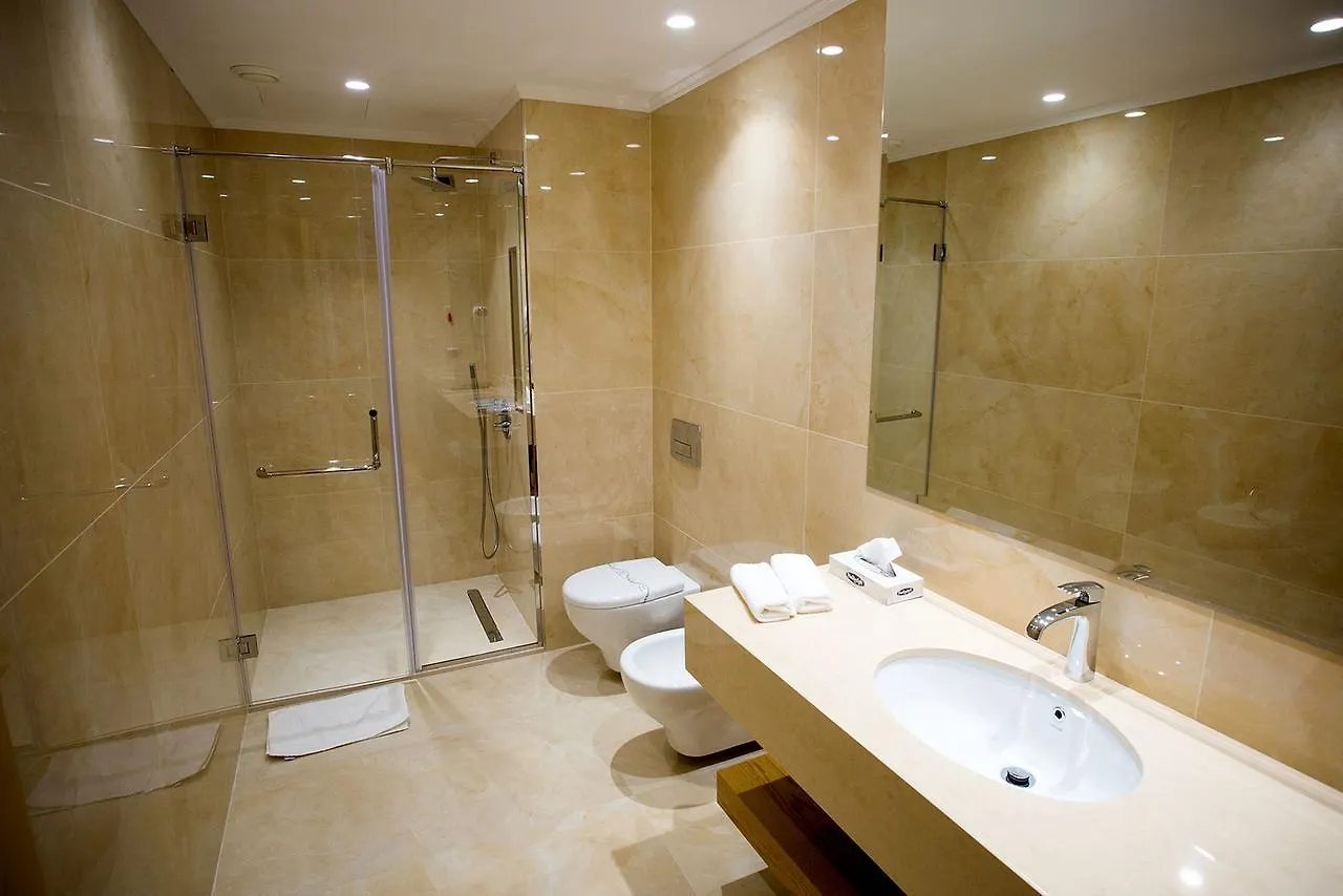 Agroturizem Kodra E Kuajve Hotel Shkallnur Resort