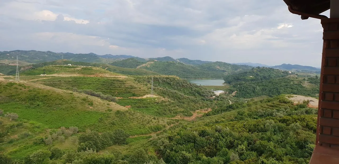Agroturizem Kodra E Kuajve Hotel Škalngur
